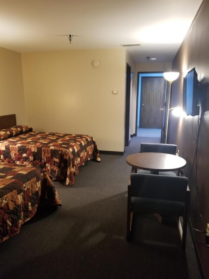 Lafayette Inn Moundsville Εξωτερικό φωτογραφία