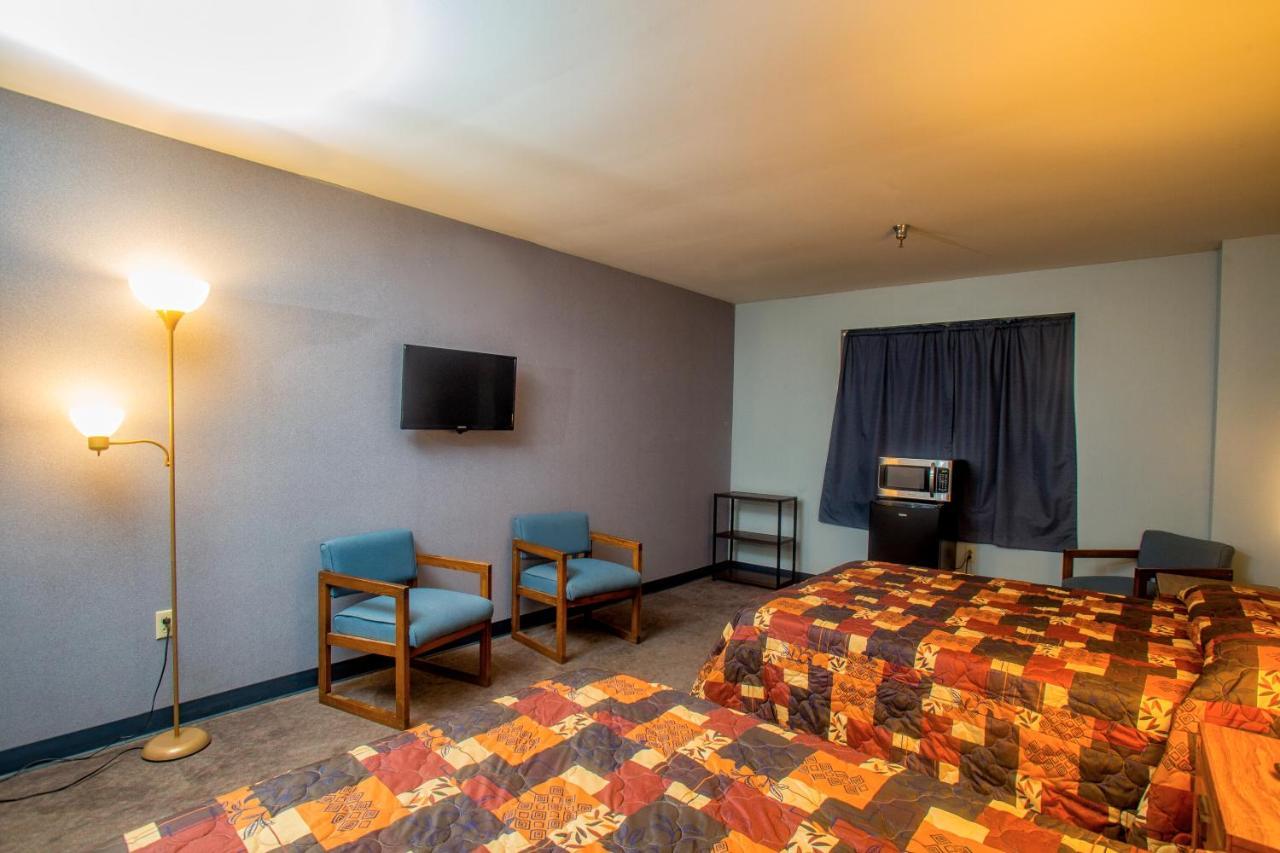 Lafayette Inn Moundsville Εξωτερικό φωτογραφία