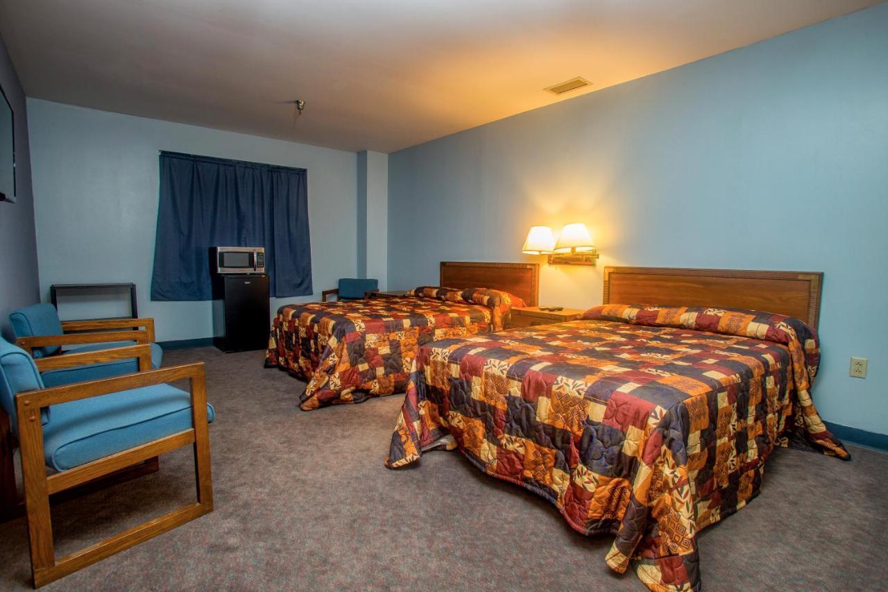 Lafayette Inn Moundsville Εξωτερικό φωτογραφία