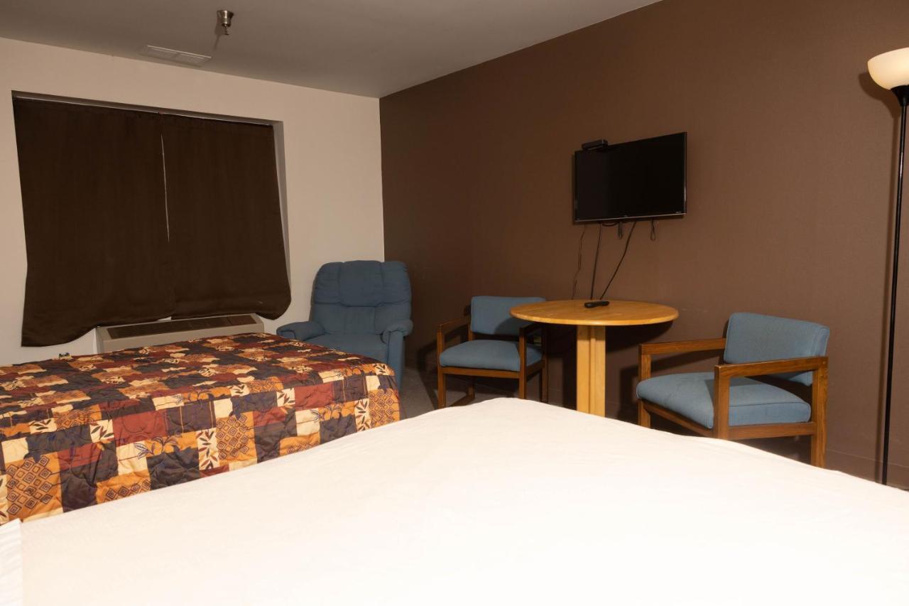 Lafayette Inn Moundsville Εξωτερικό φωτογραφία